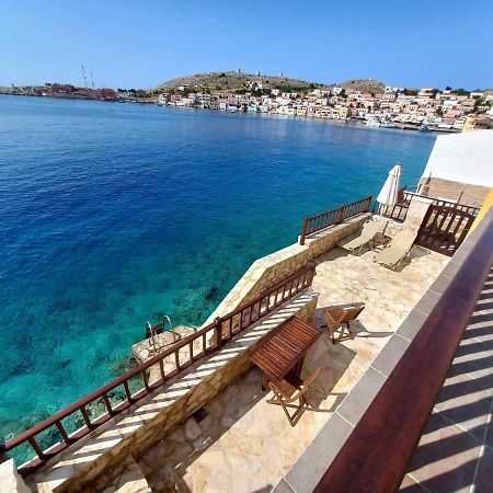 Villa Amalia Chalki Town Екстер'єр фото