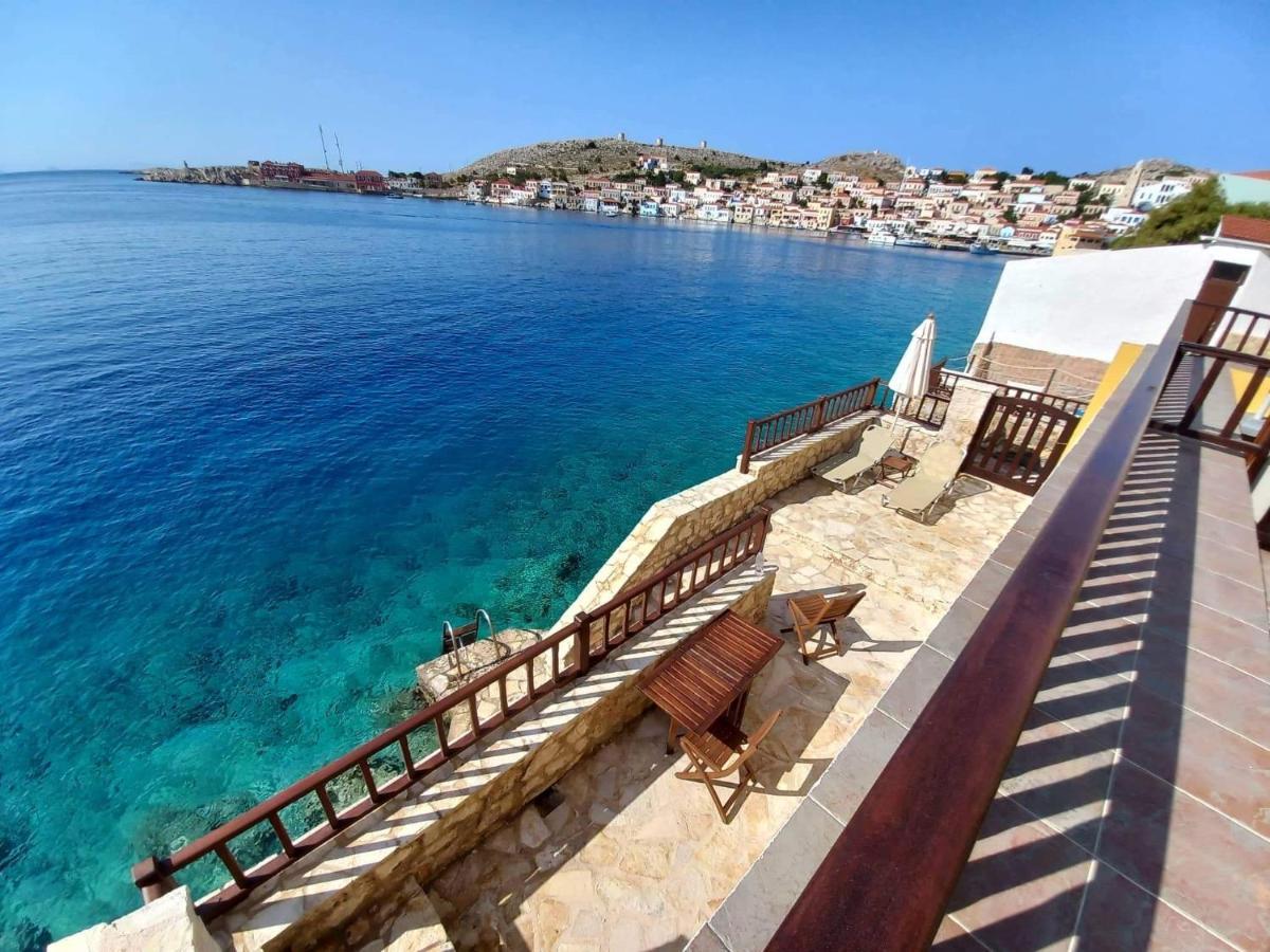 Villa Amalia Chalki Town Екстер'єр фото