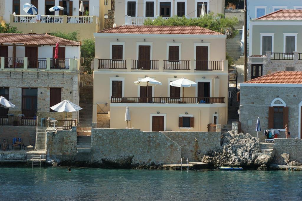 Villa Amalia Chalki Town Екстер'єр фото
