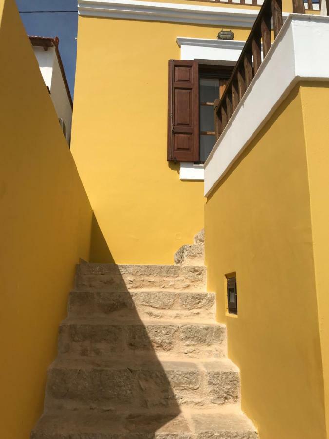 Villa Amalia Chalki Town Екстер'єр фото
